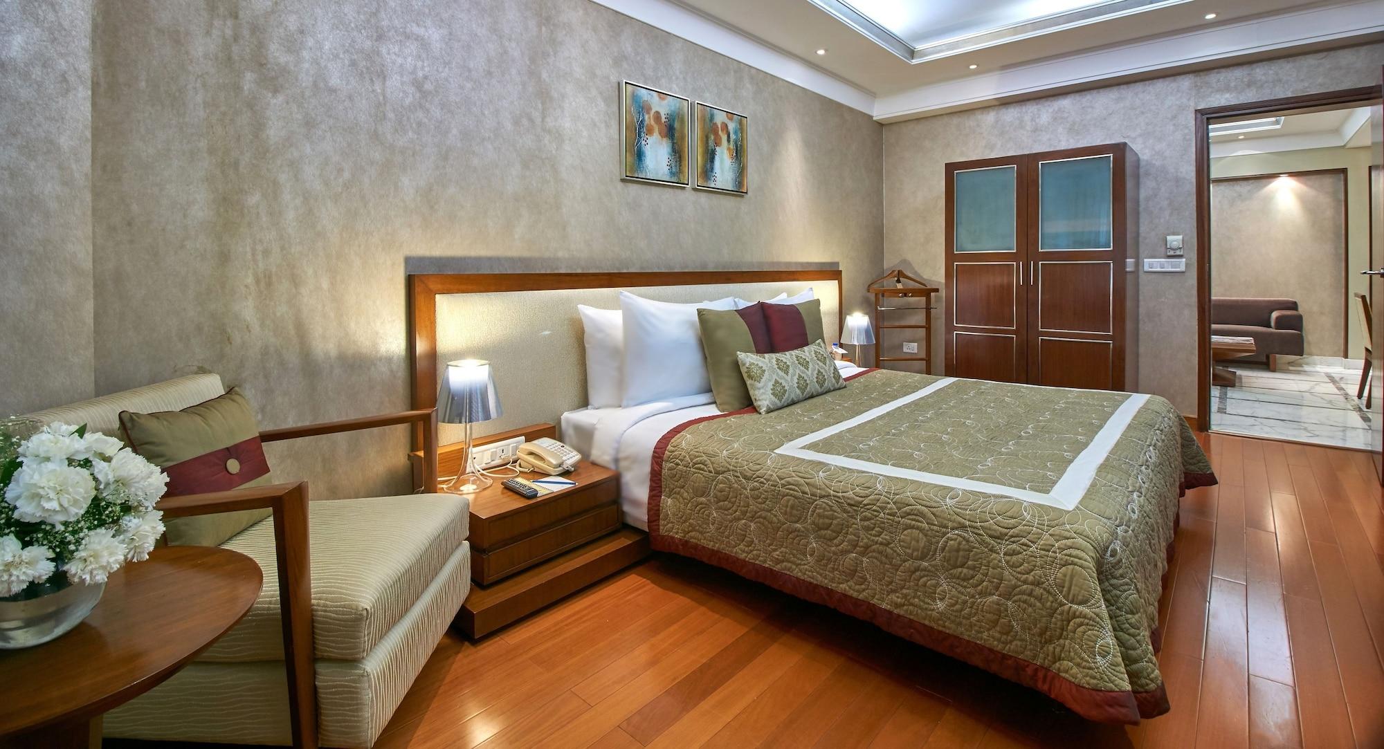 Jaypee Vasant Continental Hotel New Delhi Exterior photo A room at the Taj Bengal